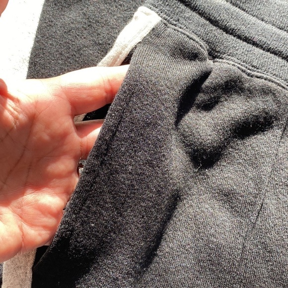 N:Philanthropy Spirit Jogger - Picture 3 of 7